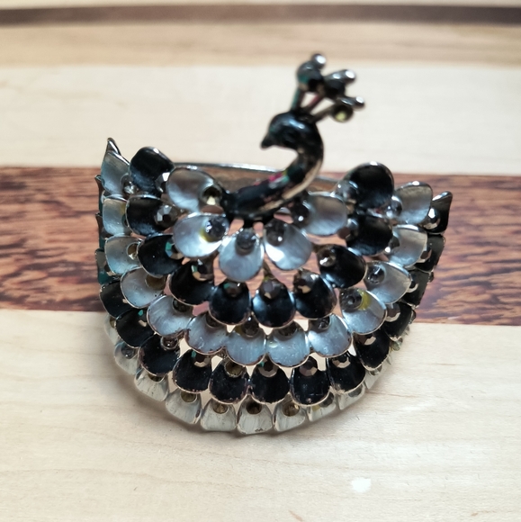 Inged Bracelet Fashion Rhinestone Enamel Black & Grey Metallic - Picture 2 of 16